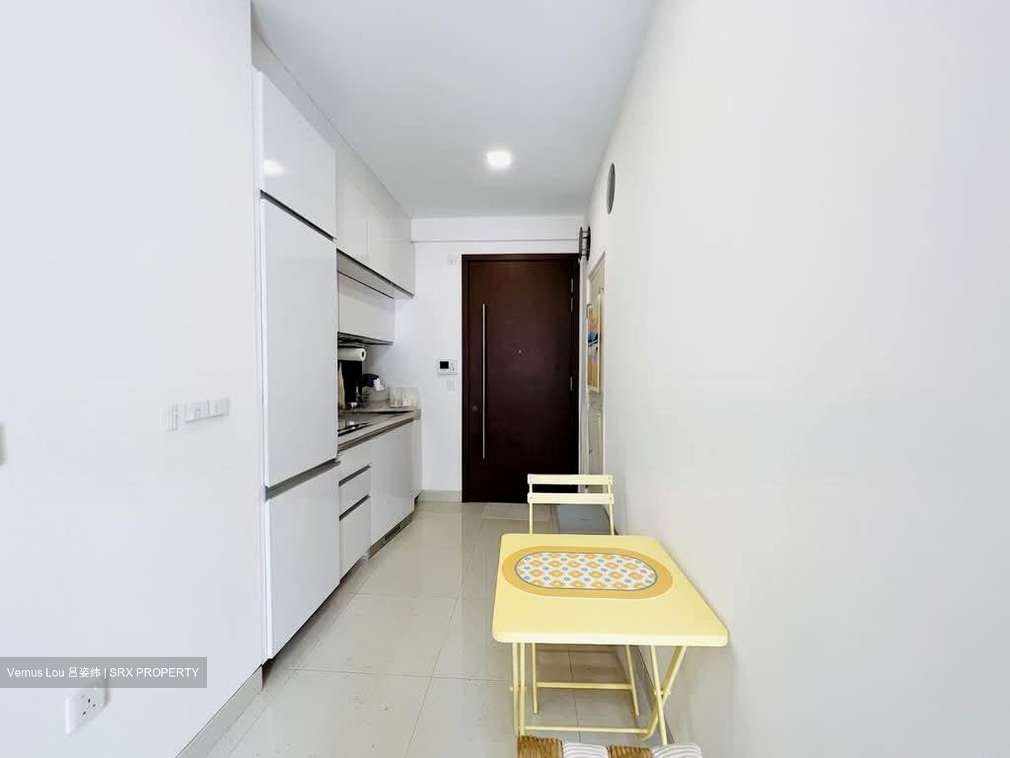 Centra Suites (D14), Apartment #535363741